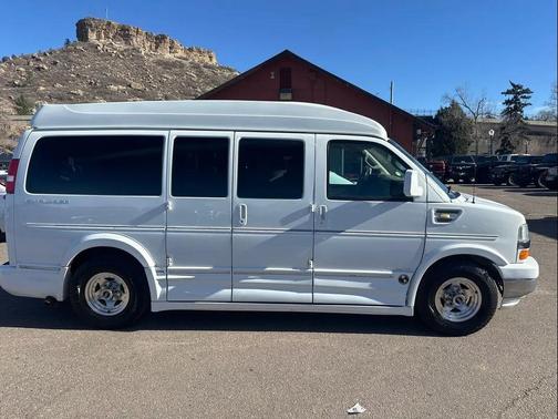 2016 Chevrolet Express 2500 Work Van