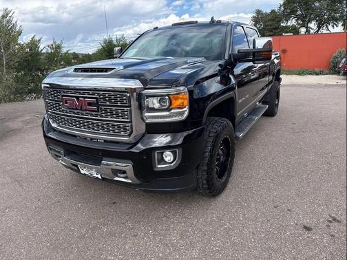 2019 GMC Sierra 2500 Denali