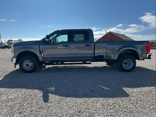 2024 Ford F-350 XLT