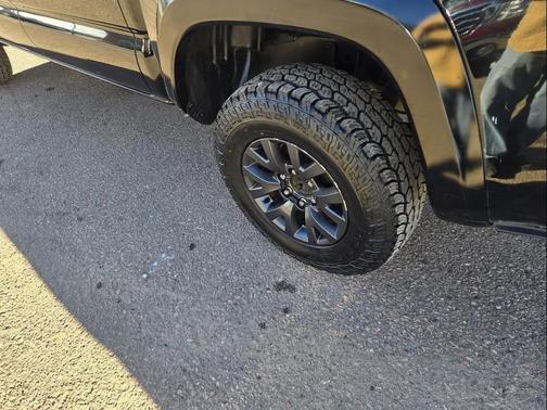 2022 Toyota Tacoma SR5