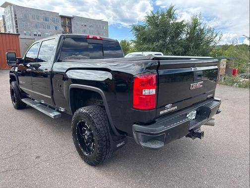 2019 GMC Sierra 2500 Denali