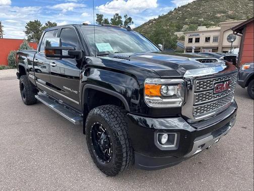 2019 GMC Sierra 2500 Denali