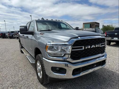 Billet Silver Metallic Clearcoat 2023 RAM 2500 Big Horn Crew Cab 4x4 8' Box