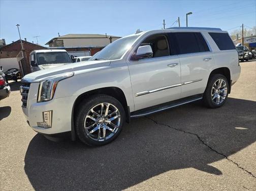 2017 Cadillac Escalade Premium Luxury