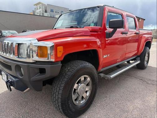 2009 Hummer H3T Luxury Edition