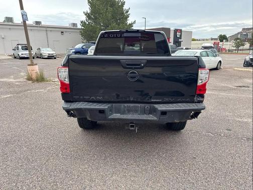 2019 Nissan Titan SV