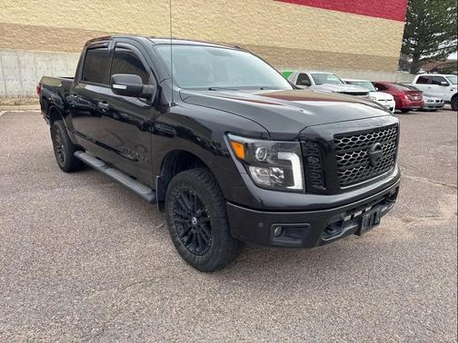 2019 Nissan Titan SV