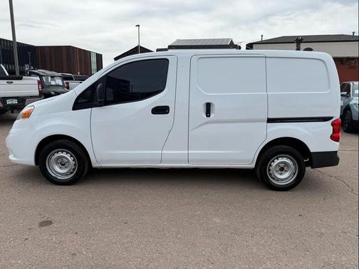 Fresh Powder 2021 Nissan NV200 S