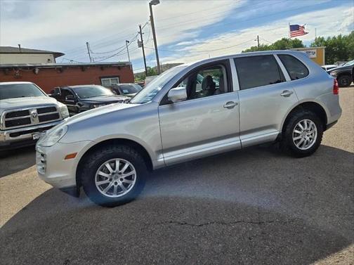 2010 Porsche Cayenne Base
