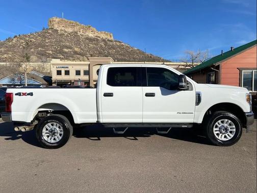 Oxford White 2019 Ford F-250 XLT