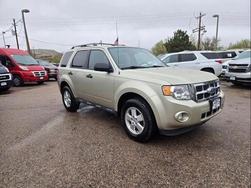 Gold Leaf Metallic 2012 Ford Escape XLT
