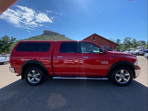Flame Red Clearcoat 2017 RAM 1500 Big Horn