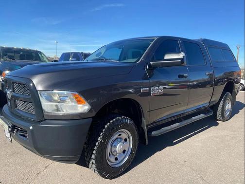 2017 RAM 2500 Tradesman Crew Cab 4x4 6'4' Box