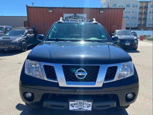Magnetic Black Pearl 2019 Nissan Frontier PRO-4X