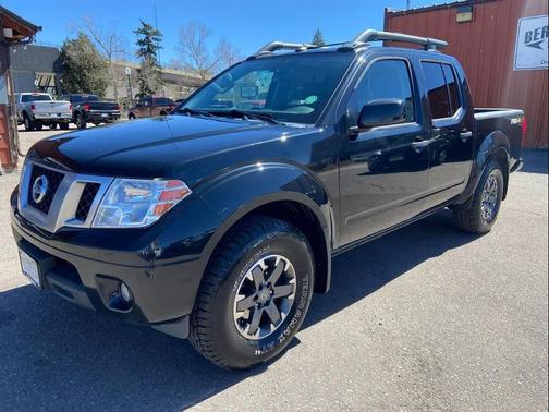 Magnetic Black Pearl 2019 Nissan Frontier PRO-4X