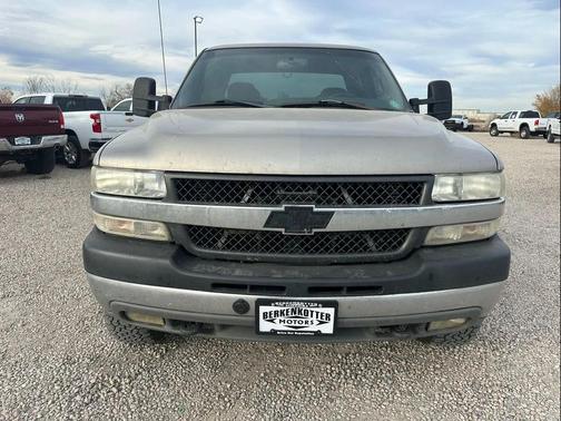 2001 Chevrolet Silverado 2500 LS H/D Extended Cab