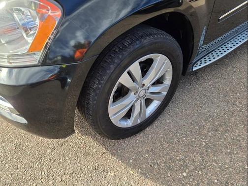 2012 Mercedes-Benz GL-Class 4MATIC