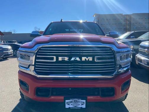 2022 RAM 2500 Laramie Crew Cab 4x4 6'4' Box