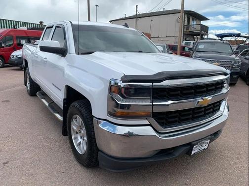 Summit White 2018 Chevrolet Silverado 1500 1LT