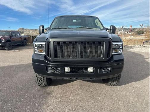 2005 Ford Excursion Limited
