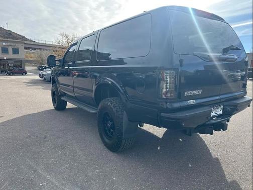 2005 Ford Excursion Limited