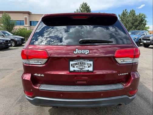 2018 Jeep Grand Cherokee Laredo E