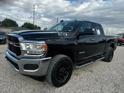 2019 RAM 2500 Big Horn Crew Cab 4x4 6'4' Box