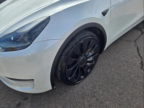 2022 Tesla Model Y Performance Dual Motor All-Wheel Drive