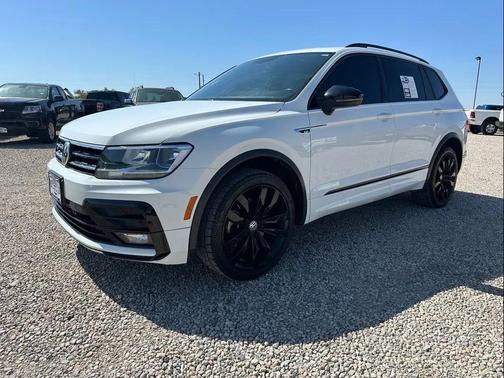 2020 Volkswagen Tiguan 2.0T SE R-Line Black 4MOTION