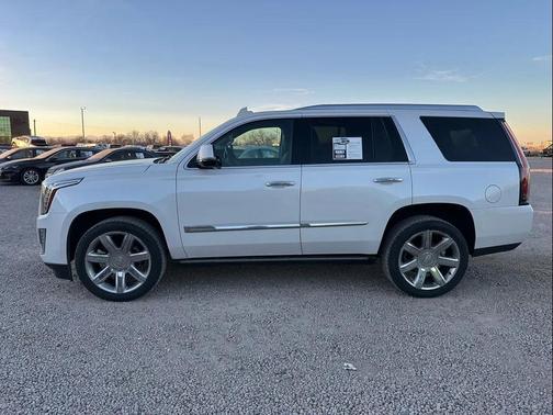 2016 Cadillac Escalade Premium