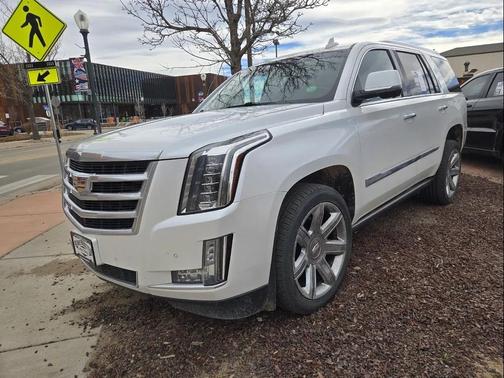 2016 Cadillac Escalade Premium