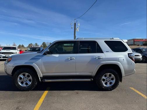 2016 Toyota 4Runner SR5
