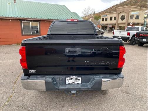 2015 Toyota Tundra SR5