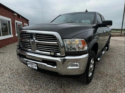 2018 RAM 2500 Big Horn Crew Cab 4x4 8' Box