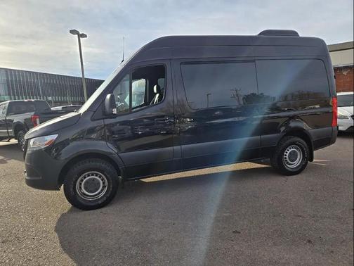2019 Mercedes-Benz Sprinter 2500 High Roof