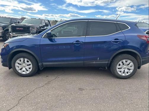 Caspian Blue Metallic 2020 Nissan Rogue Sport S