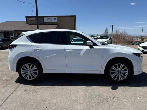 2022 Mazda CX-5 Signature