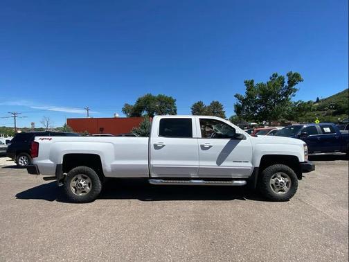 Summit White 2015 Chevrolet Silverado 2500 LT