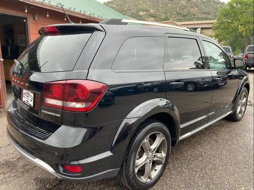 2017 Dodge Journey Crossroad