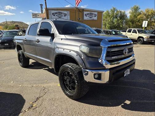 2015 Toyota Tundra SR5