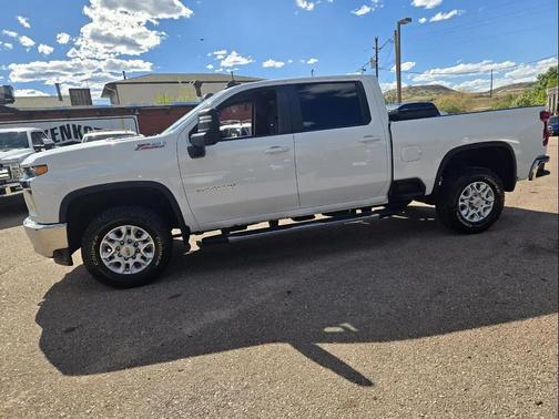 2022 Chevrolet Silverado 2500 LT