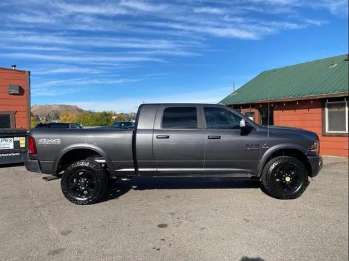 2018 RAM 2500 Laramie Mega Cab 4x4 6'4' Box