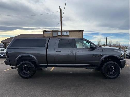 2016 RAM 2500 Laramie