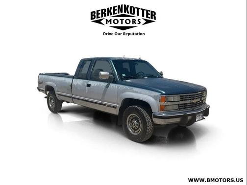 Blue 1991 Chevrolet Pickup Truck Base