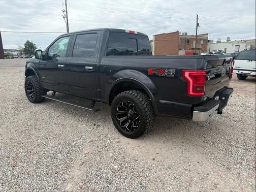 Tuxedo Black Metallic 2015 Ford F-150 Lariat
