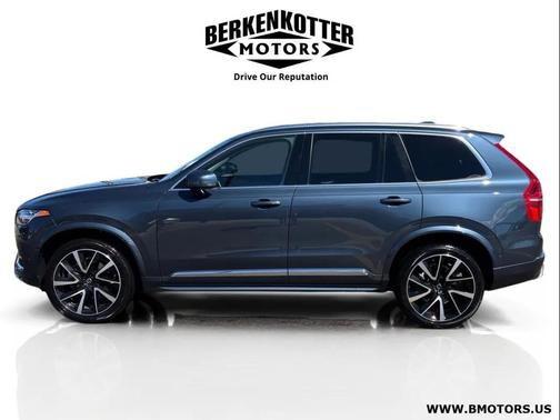 Denim Blue Metallic 2023 Volvo XC90 B6 Plus 6-Seater