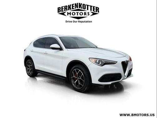 Alfa White 2019 Alfa Romeo Stelvio Ti