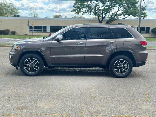 Walnut Brown Metallic Clearcoat 2020 Jeep Grand Cherokee Limited
