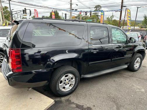 Black 2009 Chevrolet Suburban 1500 LT1
