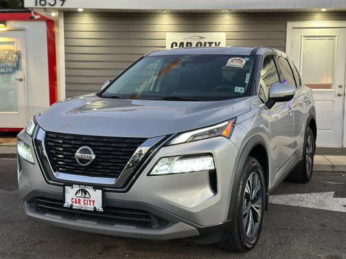 Brilliant Silver Metallic 2021 Nissan Rogue SV